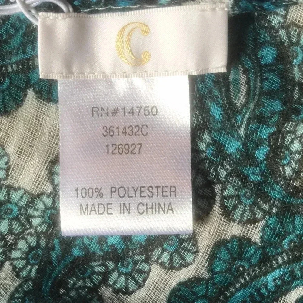 Charming Charlie brand‎ scarf